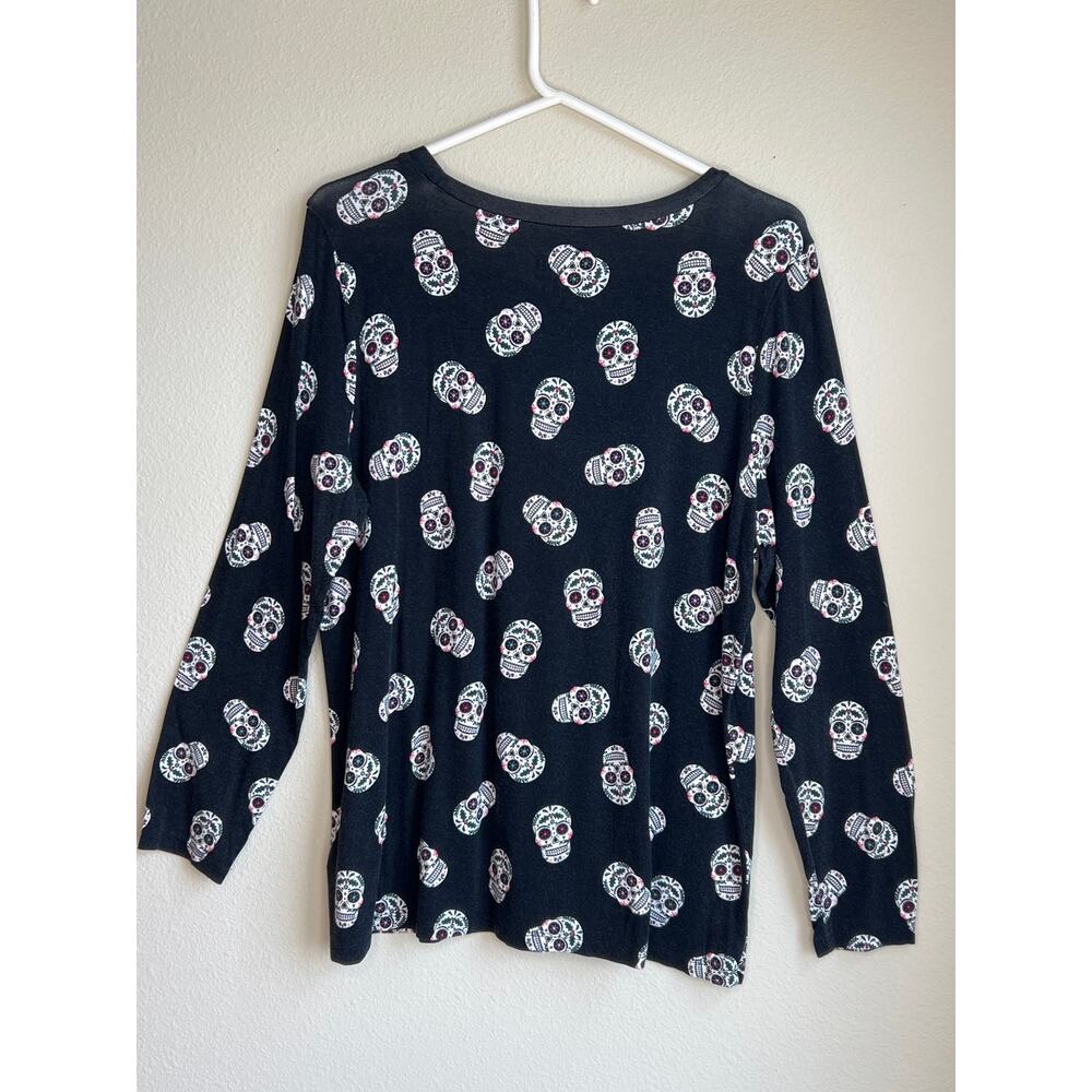 Torrid Super Soft Knit Black Sugar Skull Long Sleeve Graphic Top Tee Size 1 1X - Picture 2 of 5